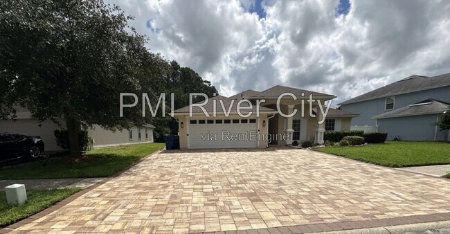Building Photo - 13951 Summer Breeze Dr