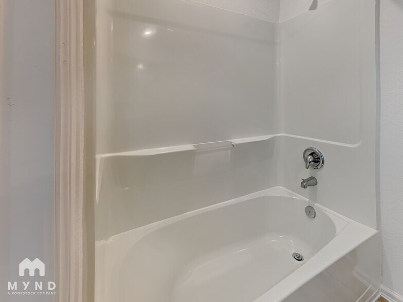 Building Photo - 27022 Winward Crk Trl