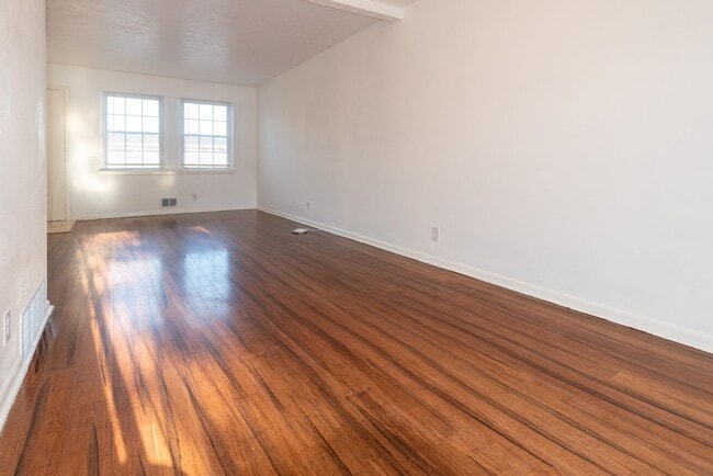 Building Photo - 2906 Brinkey Way