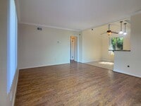 Building Photo - Heart of El Cajon!