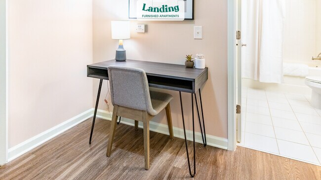 Building Photo - 2825 S Main St