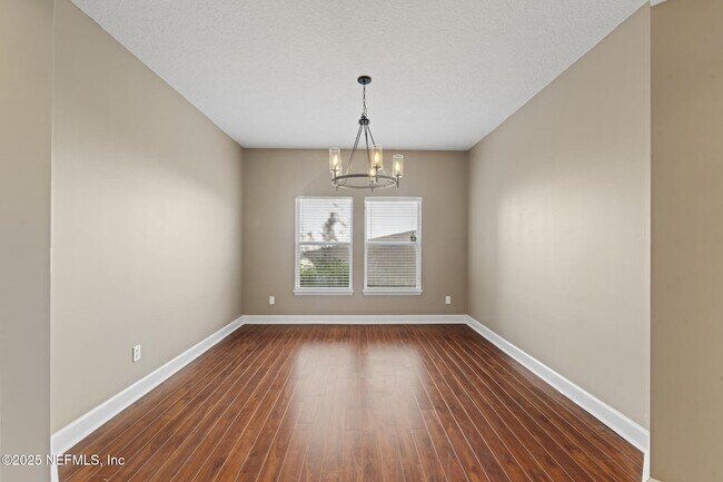 Building Photo - 3370 Turkey Creek Dr