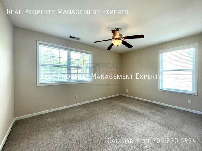 Building Photo - 3233 Elyse Manor Ct