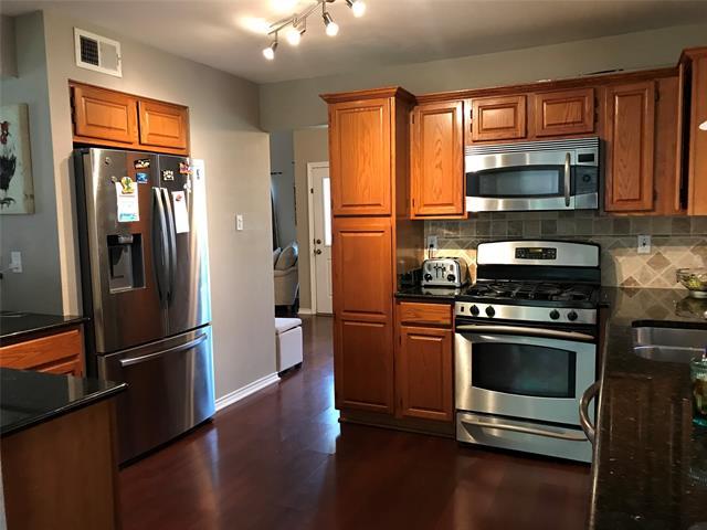 Building Photo - 817 Ashburn Pl