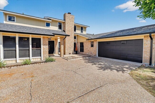 Building Photo - 5410 Fox Run Dr