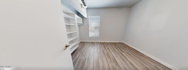 Building Photo - 45760 W Vlg Pkwy