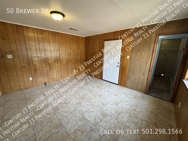 Building Photo - 50 Brewer St