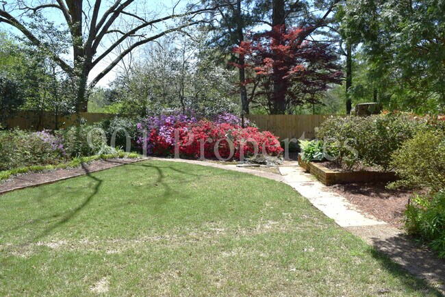 Building Photo - 4958 Forest Hill Irene Rd