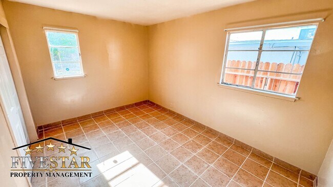 Building Photo - 2105 Del Amo Way