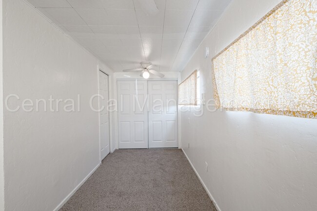 Building Photo - 3 Bedroom/1 Bath Home - $1625 Per Month!