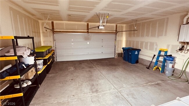 Building Photo - 623 Sedum Ave.