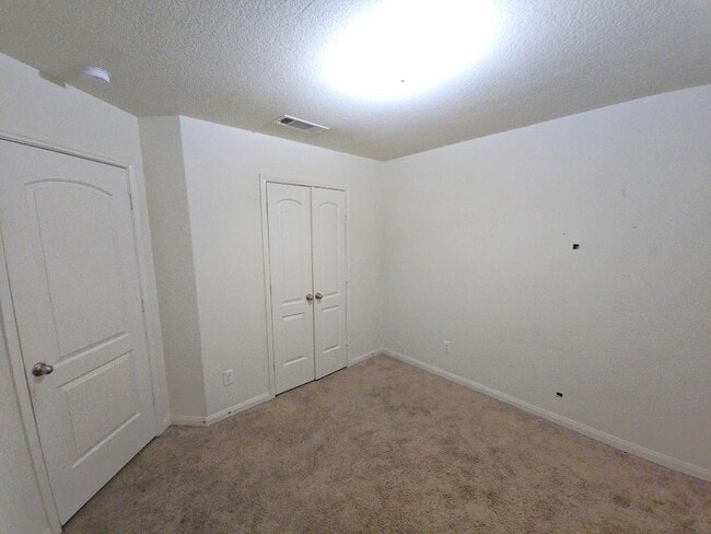 Building Photo - 1615 Pink Stone Dr