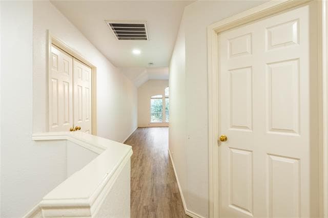 Building Photo - 3925 Cobblestone Ct