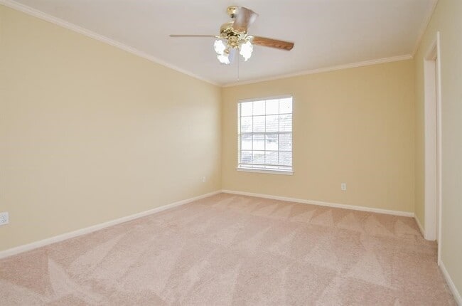 Building Photo - 16714 Colony Terrace Dr