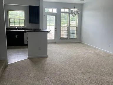 Building Photo - 4214 Rosedown Pl