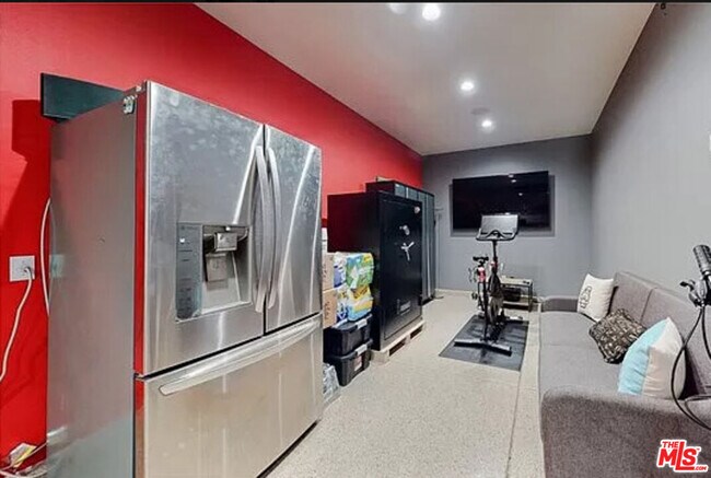 Building Photo - 19320 Carranza Ln