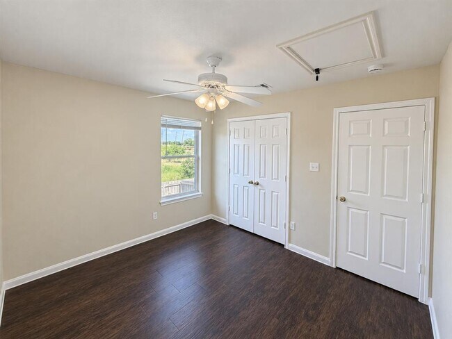 Building Photo - 1408 Bergin Ct