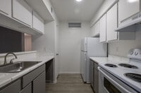 Interior Photo - 8950 Glencrest Management Co LLC