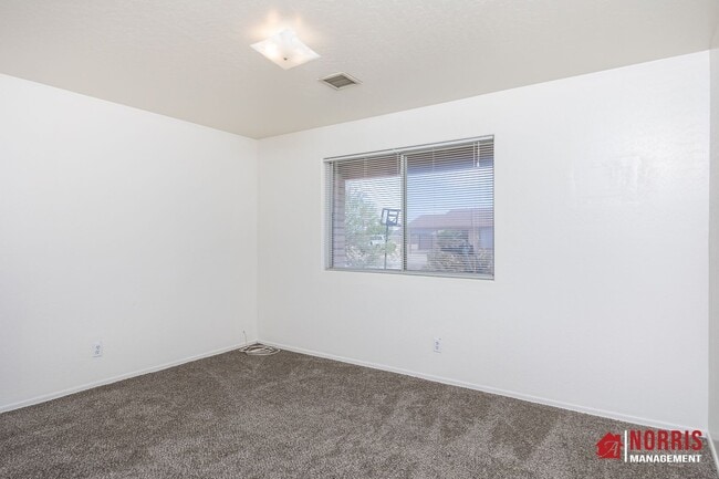 Building Photo - 9874 W Leander Dr