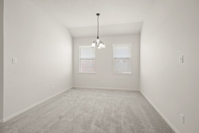 Building Photo - 15114 Cave Creek Dr