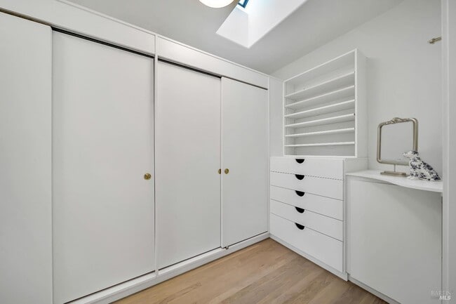 Building Photo - 1041 Las Amigas Rd