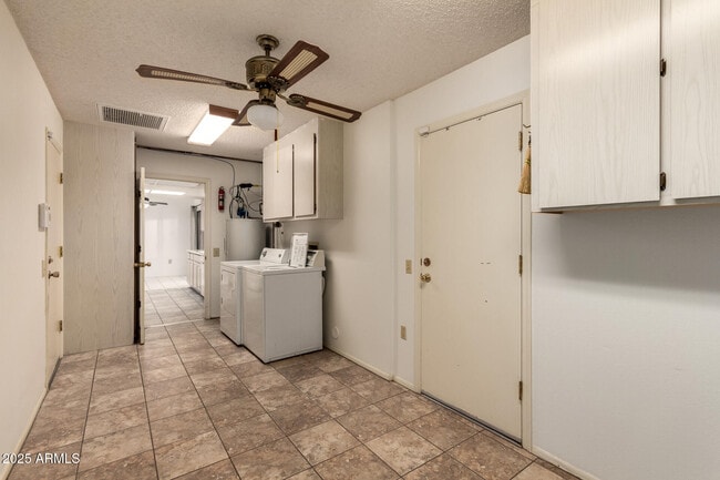 Building Photo - 12735 W Crystal Lake Dr