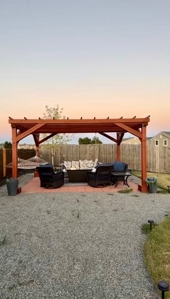 Building Photo - 6743 Harvey Ln