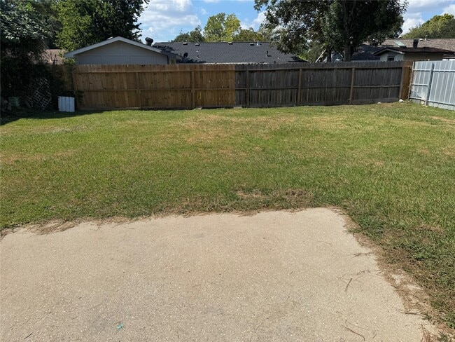 Building Photo - 9835 Eblen Dr