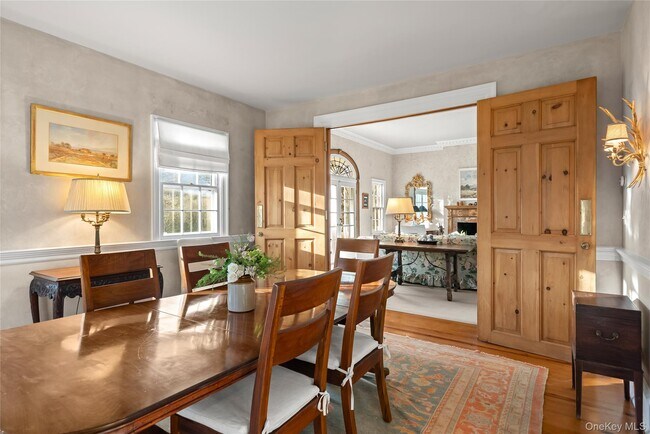 Building Photo - 448 Long Ridge Rd