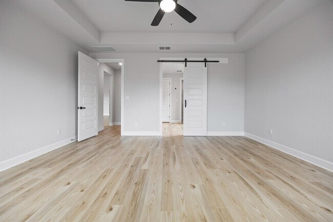 Building Photo - 114 Nandina Path