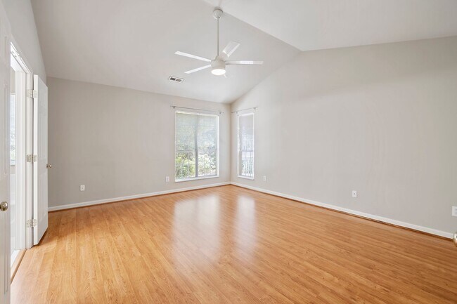 Building Photo - Beautiful 3 Bedroom Ranch Home Located In Ballantyne Area