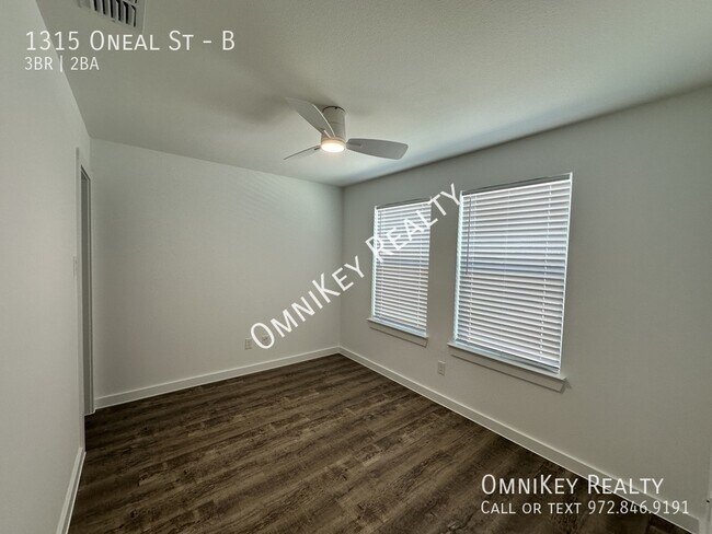 Building Photo - 1315 Oneal St
