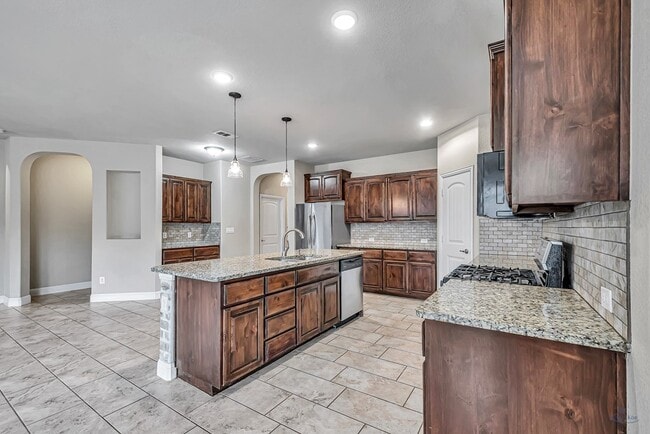 Building Photo - 7041 XIT Ranch Rd