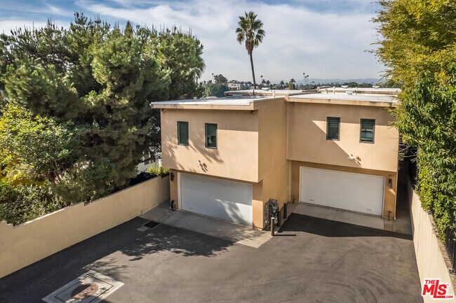 Building Photo - 1912 Liberty Ct