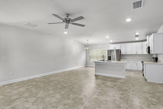 Building Photo - 1063 Grantham Ln