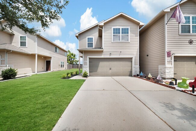 Building Photo - 5112 Gable Ln