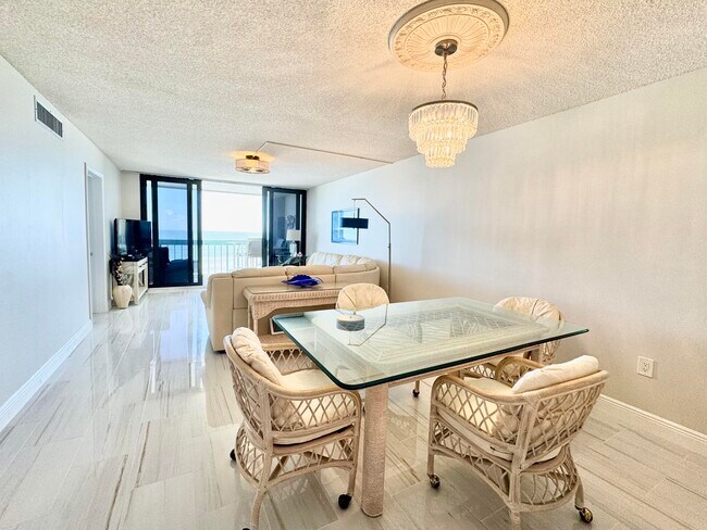 Building Photo - 9940 S Ocean Dr