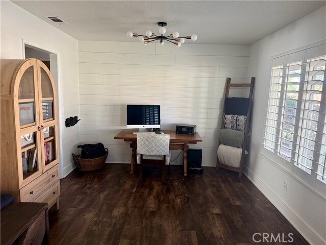 Building Photo - 36047 Leah Ln