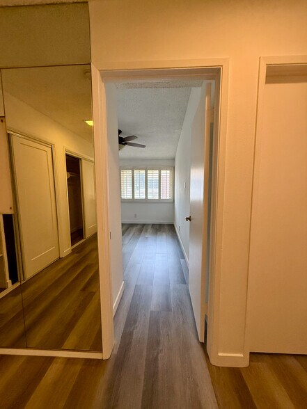 Bedroom 3 - 3500 W Manchester Blvd