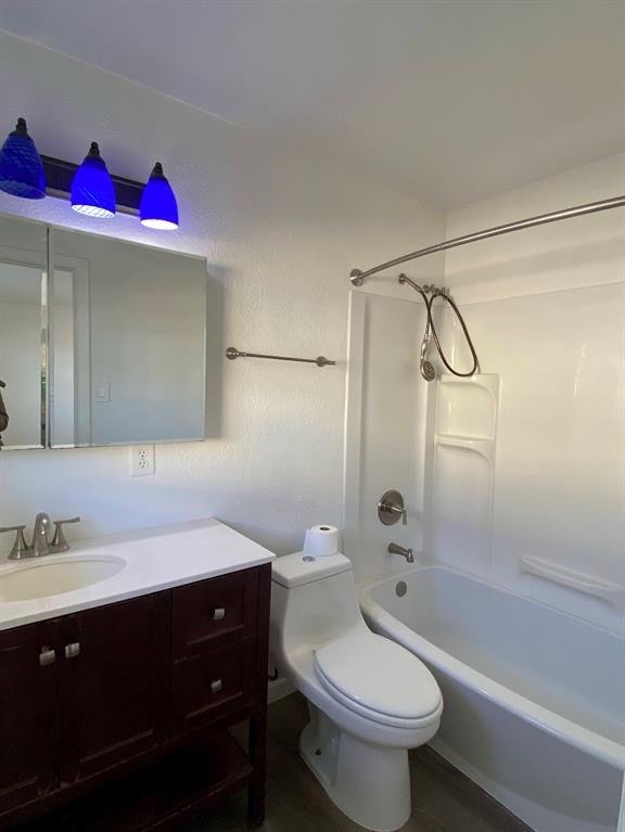 Building Photo - 5813 Signal Point