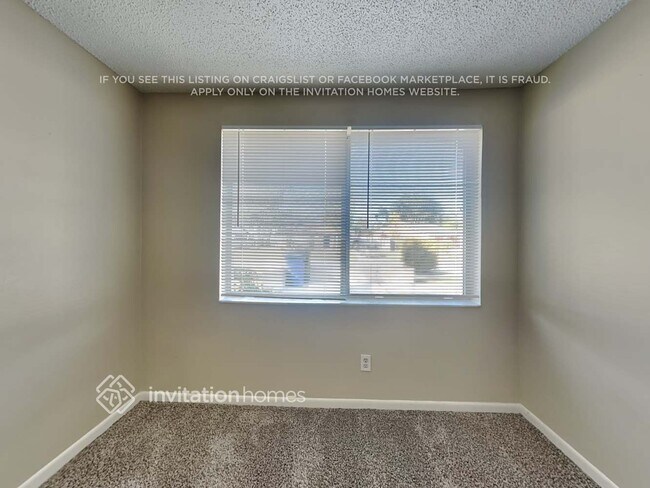 Building Photo - 3208 Saddlebrook Ave