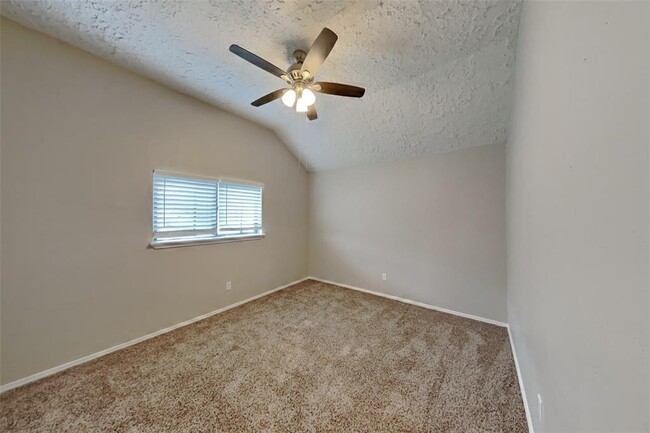 Building Photo - 10435 Goodrum Rd