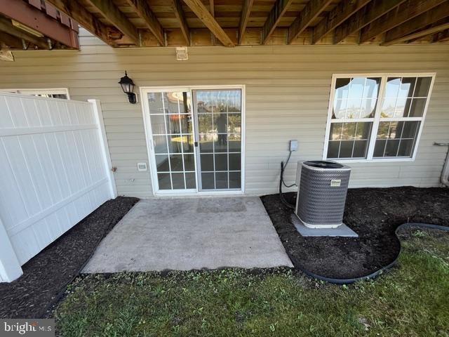 Building Photo - 107 Hawk Ct