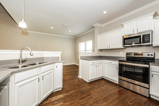 Building Photo - 1705 Porchrest Way