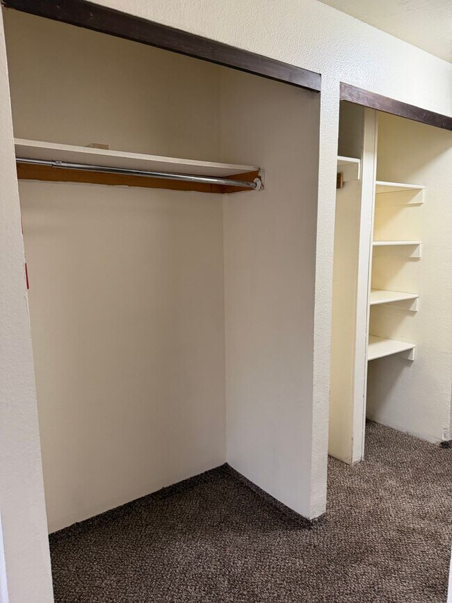 Building Photo - 2-bedroom duplex