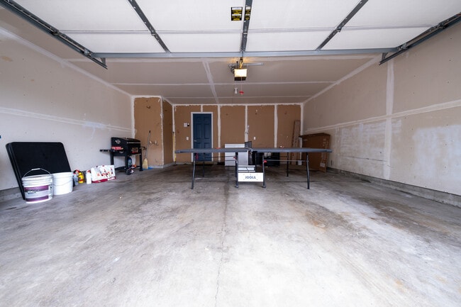 Building Photo - 710 Village Pkwy
