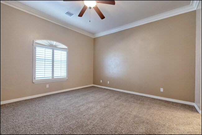 Building Photo - 3065 Snowy Point Dr
