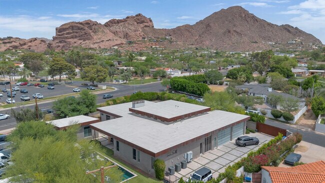 Building Photo - 4912 N 45th St