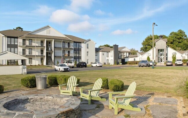 Building Photo - Harper Flatts - hf