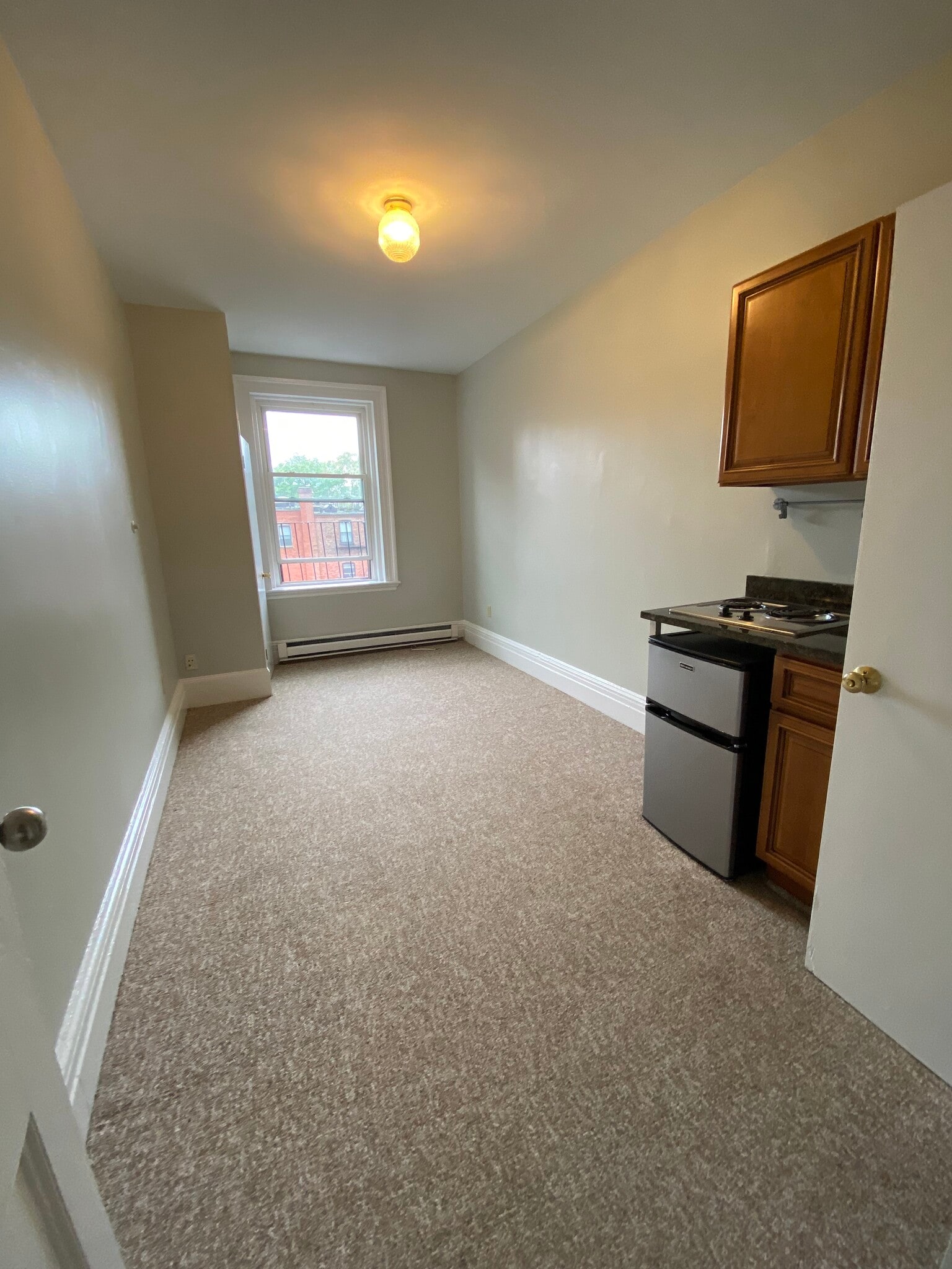 Building Photo - 507 Beacon St
